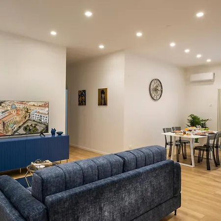 Apartment Palace Ducrot