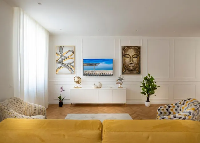 Lejlighed Palace Ducrot *