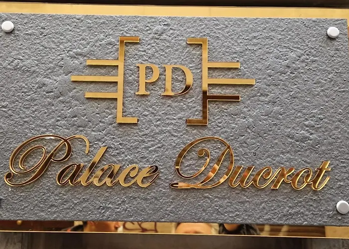 Lejlighed Palace Ducrot Palermo